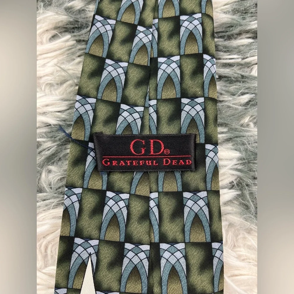 Grateful Dead Men's Neck Tie Hundred Year Hall II Tenth Set Abstract Multi-Color